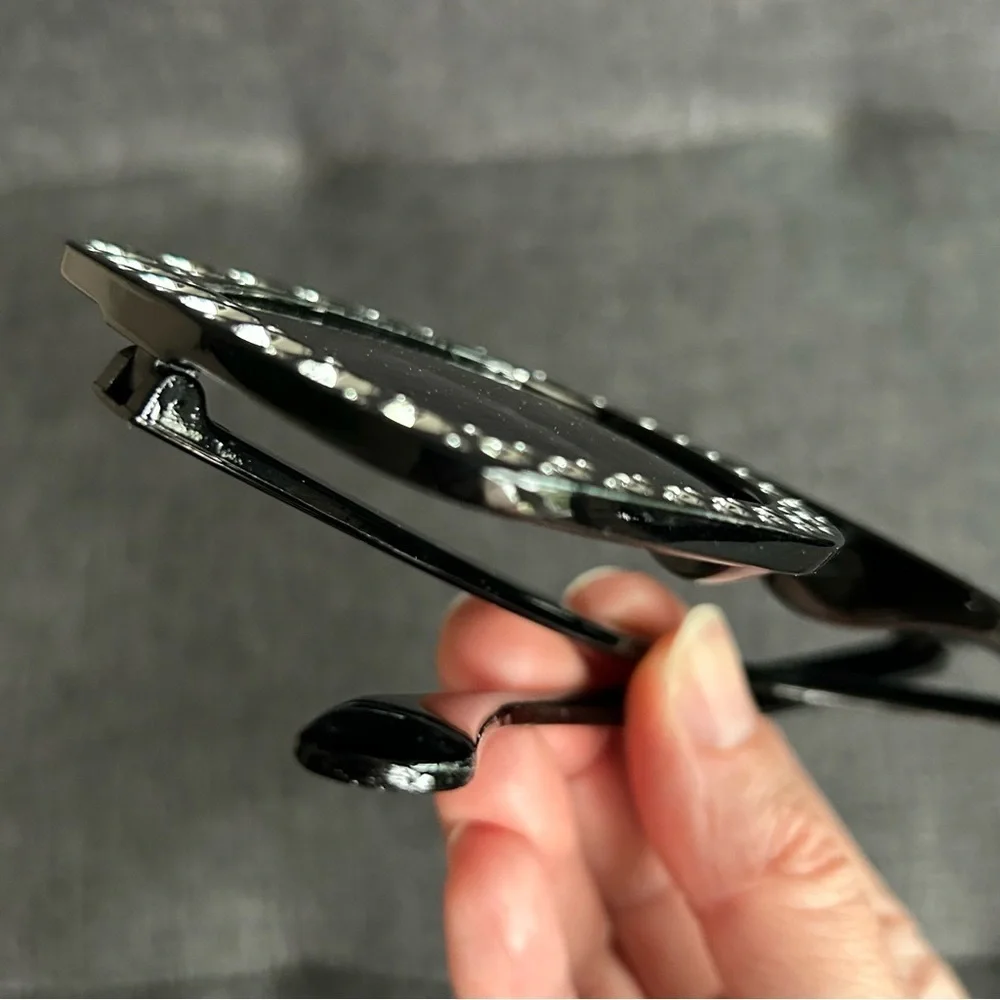 Sparkly, Fluted Rhinestone Rimmed Sunglasses, Black, Silver